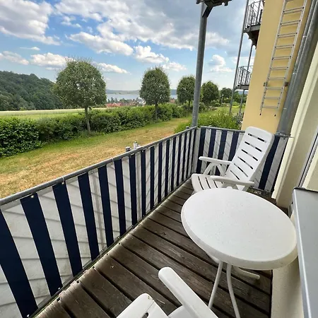 Superior Mit Seeblick K2 202 *