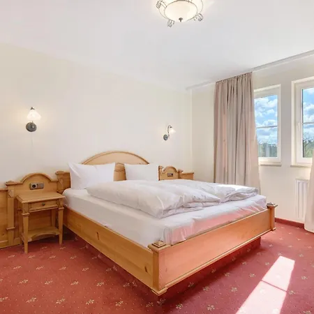 Superior Mit Seeblick K2 202